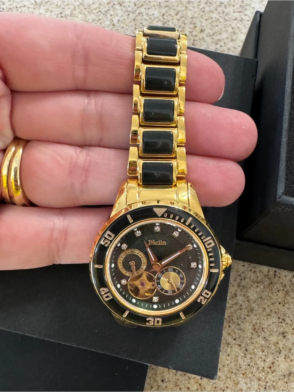 Diella Automatic Wristwatch Women’s Luxury Skeleton Gold Jade Waterproof AD6025L